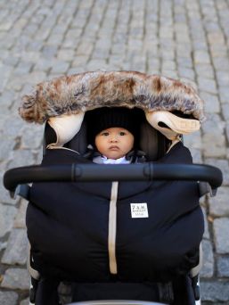 Car Seat Cocoon sujautettava päällinen turvakaukaloon, black