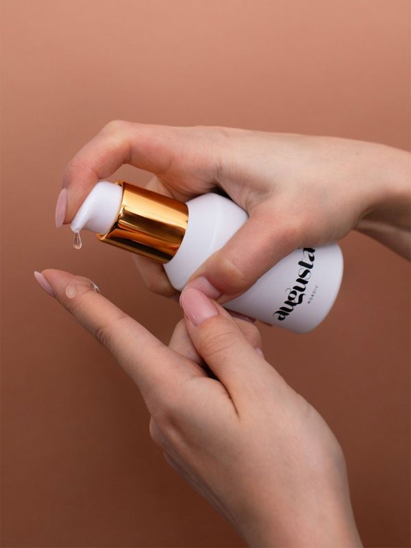 Comfort Glide Gel liukuvoide 100 ml – Hellävarainen ja vesipohjainen liukuvoide herkälle iholle