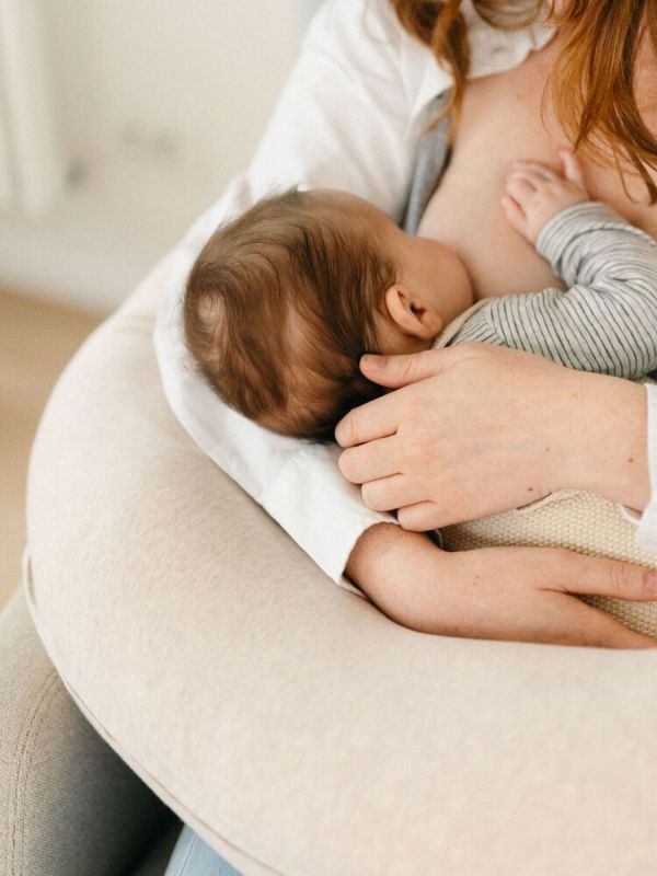 Buddy imetystyyny / vartalotyyny, chine sand