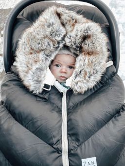 Car Seat Cocoon sujautettava päällinen turvakaukaloon, black