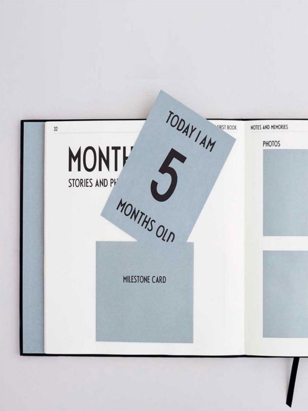 Design Letters - Baby´s First Book vauvakirja, Black