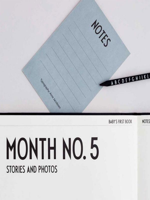Design Letters - Baby´s First Book vauvakirja, Black