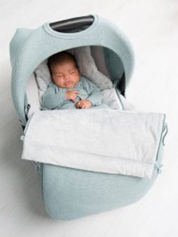 Baby´s Only minttu kevyt lämpöpussi on arjenhelpottaja, jossa ei ole lainkaan toppausta. Lämpöpussin ansiosta vauvaa ei tarvitse riisua ja pukea jatkuvasti.