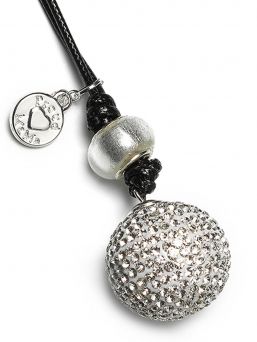 Proud MaMa Babybell Bling bolakoru on kaunis helistinkoru odottavalle äidille. Korun sisällä on pieni ksylofoni. Korun maaginen ääni rauhoittaa lasta kohdussa ja myöhemmin kohdun ulkopuolella.