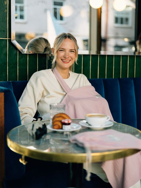 Imetyssuoja katseilta suojaamiseen, Blush