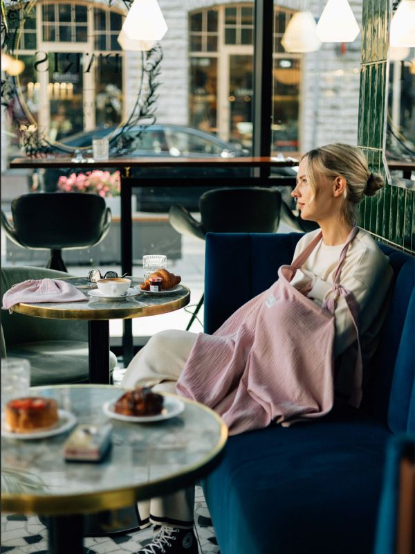 Imetyssuoja katseilta suojaamiseen, Blush