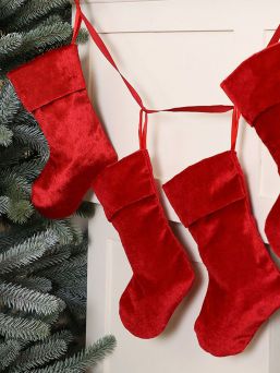 Joulusukka rusetilla, sametinpunainen