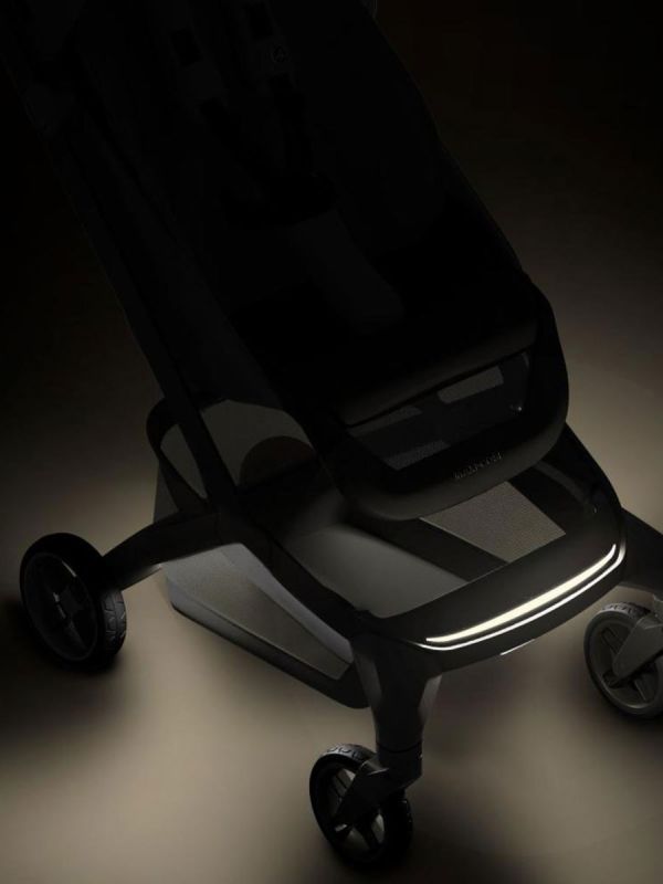 Maxi-Cosi Fame Cabin Matkarattaat | IATA-hyväksytyt - Onyx Black