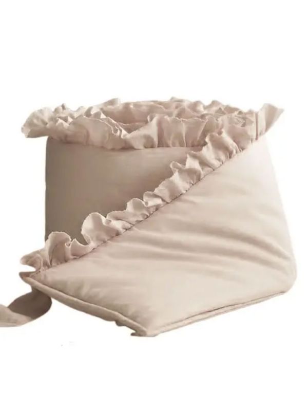 Pinnasängyn reunan suoja röyhelöllä 360cm, beige