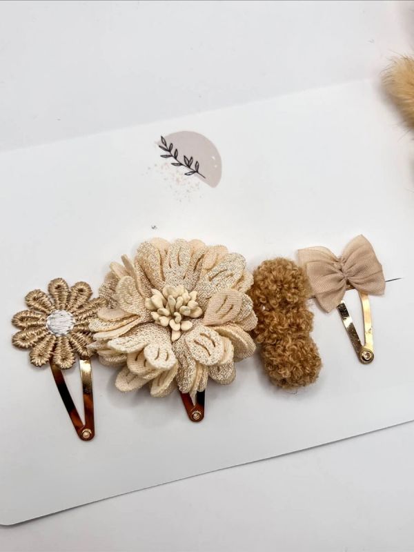 Studio Frommie Lilly -hiussolkisetti