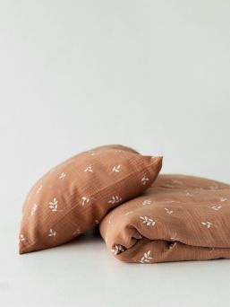Vauvan harso pussilakanasetti 85x125cm - Caramel Leaves