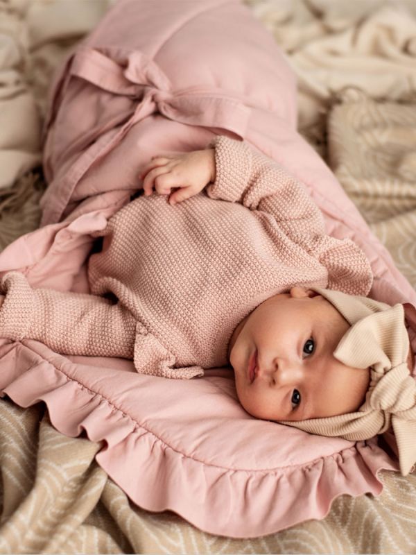 Vauvan kapalo & leikkimatto, Pinkki röyhelöt