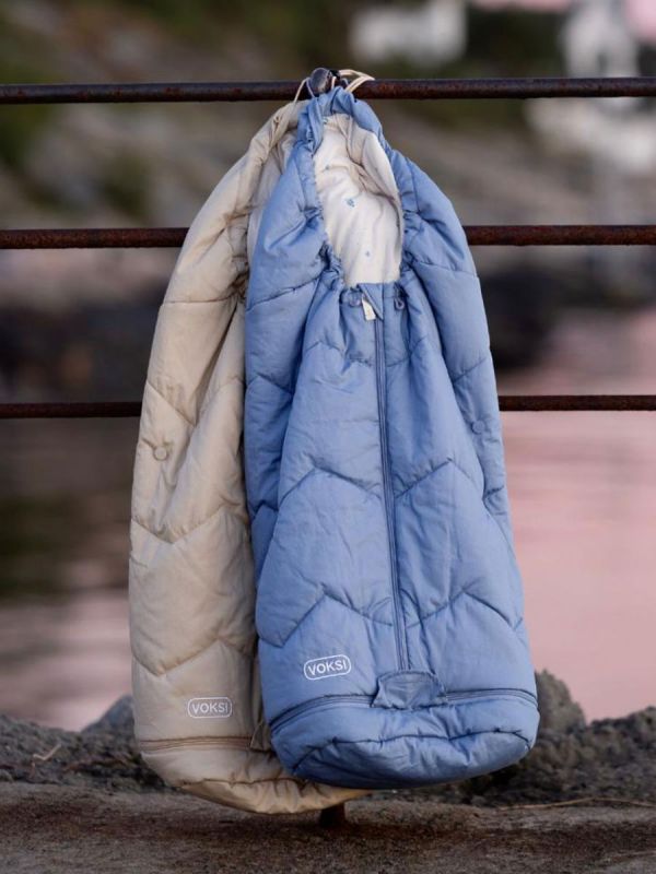 VOKSI - Sky Light kevyt lämpöpussi 0–4v, Blue Bell