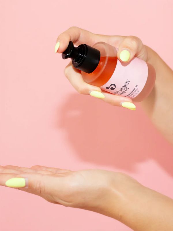 Yummy Mummy Beauty Oil – kuivaan ihoon ja raskausarpien ehkäisyyn