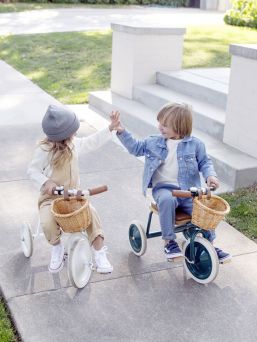 Banwood - lasten kolmipyörä Trike
