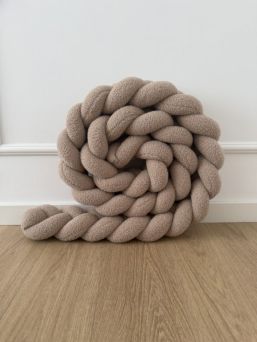Boucle Palmikko reunasuoja pinnasänkyyn ja juniorisänkyyn - Beige