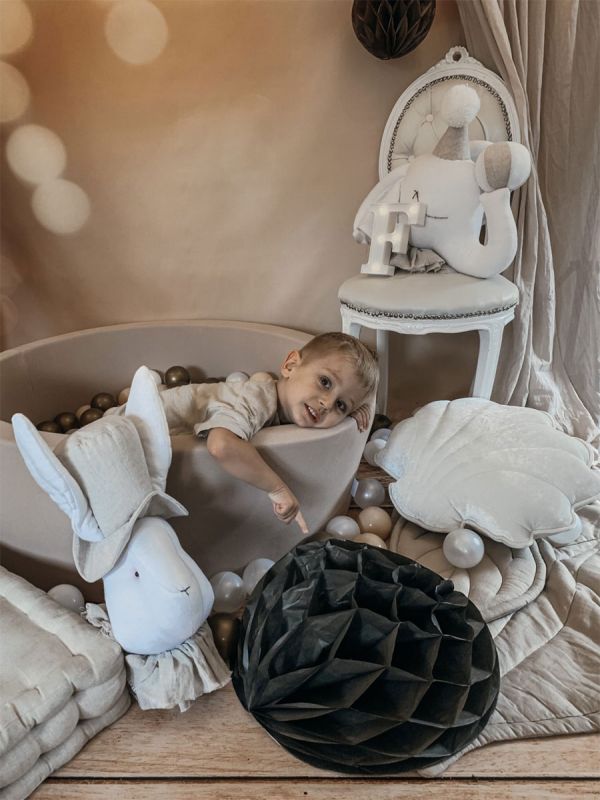 Pehmeä pallomeri + pallot (valitse värit), beige