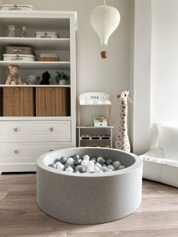 Pehmeä pallomeri + pallot (valitse värit), light grey