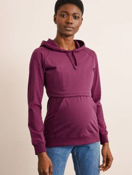 Boob Design B-Warmer Hoodie imetyshuppari pitää rinnat lämpimänä niin paukkuvilla pakkasilla kuin koleilla kesäiltoina. Paita on kaksinkertaista kangasta rintojen kohdalta ja alempi kerros lämmintä fleeceä.