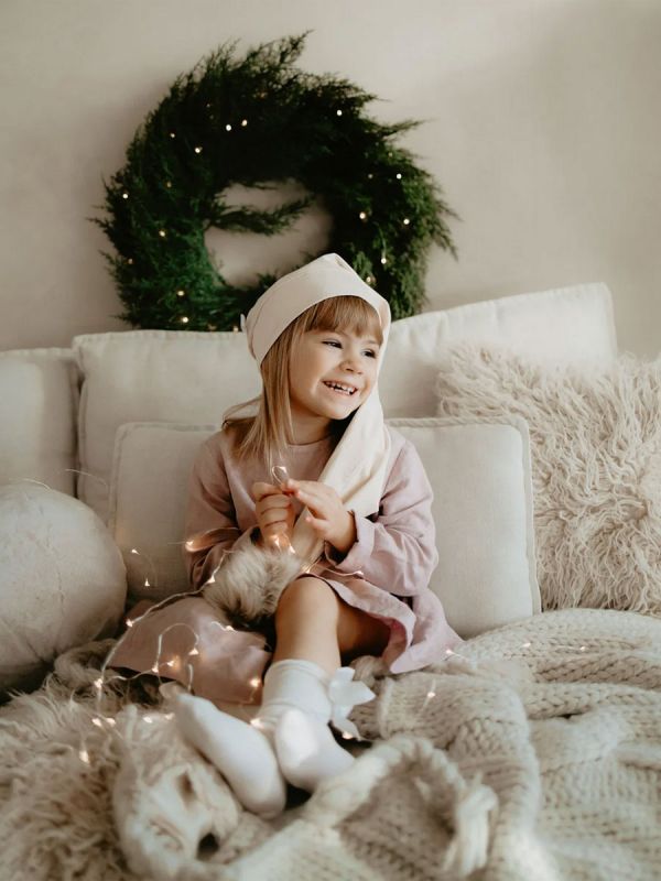 Tonttulakki lapselle – Vanilja | puuvillainen tonttulakki rusetilla tai ilman